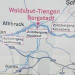 Karikierte Karte der Region mit dem Küssaberg Zollübergang und benachbarten Orten wie Waldshut und Laufenburg im Schwarzwald. Ein hilfreicher Überblick über den Verkehr in der Grenzregion.